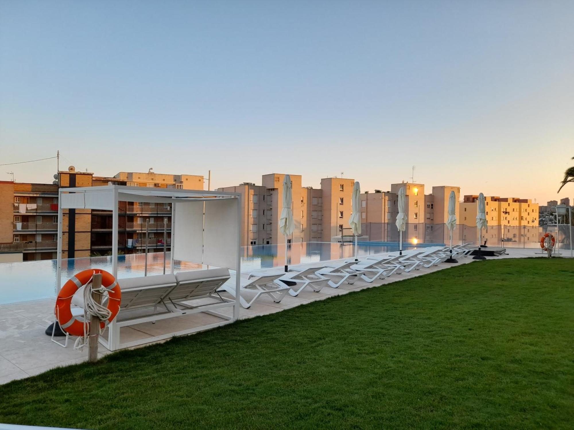 Sunset Cliffs Sea View Apartments 14 Floor Benidorm Exterior foto